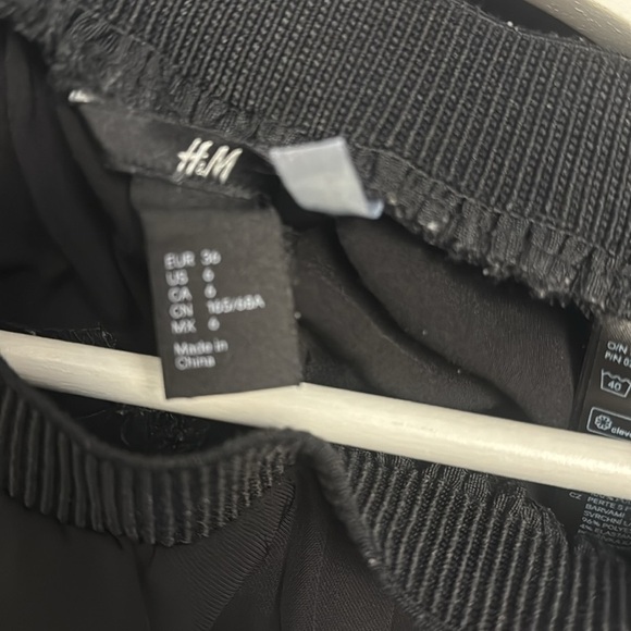 H&M pants - Picture 5 of 5